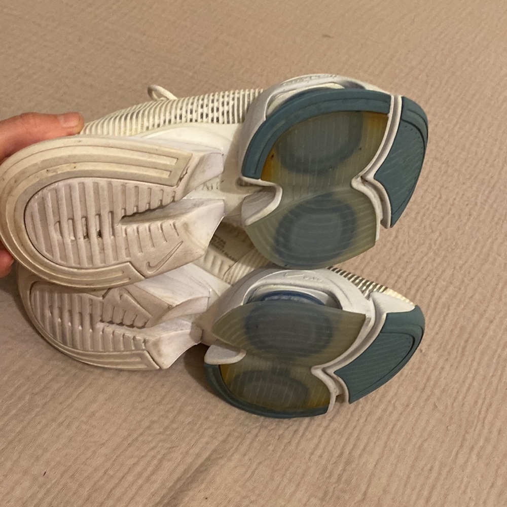 NIKE SUPERREP Off-White and Light Gray Running Shoes. Size 7.5 - Picture 9 of 13